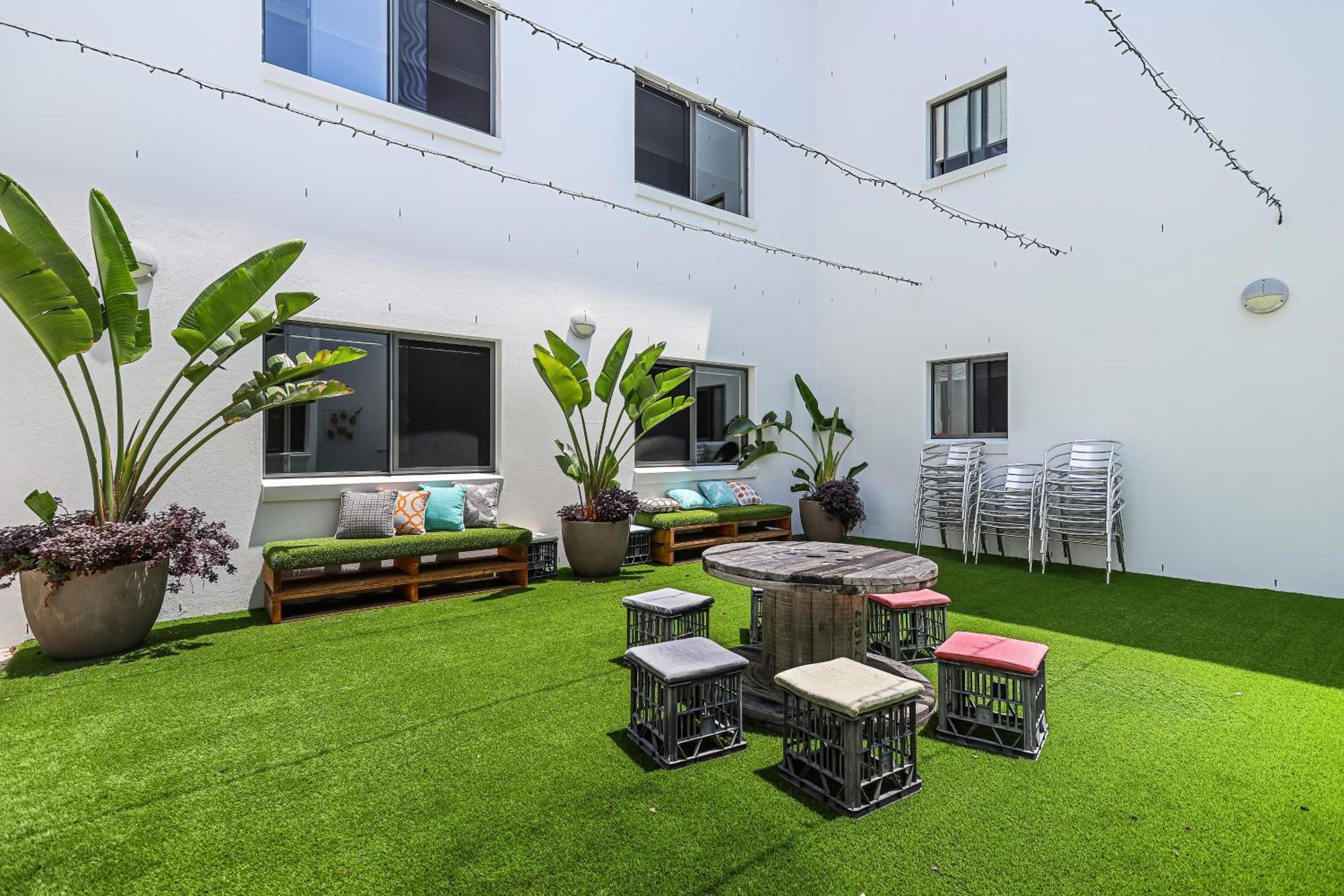 Aparthotel La Vida On Anzac Redcliffe Zewnętrze zdjęcie