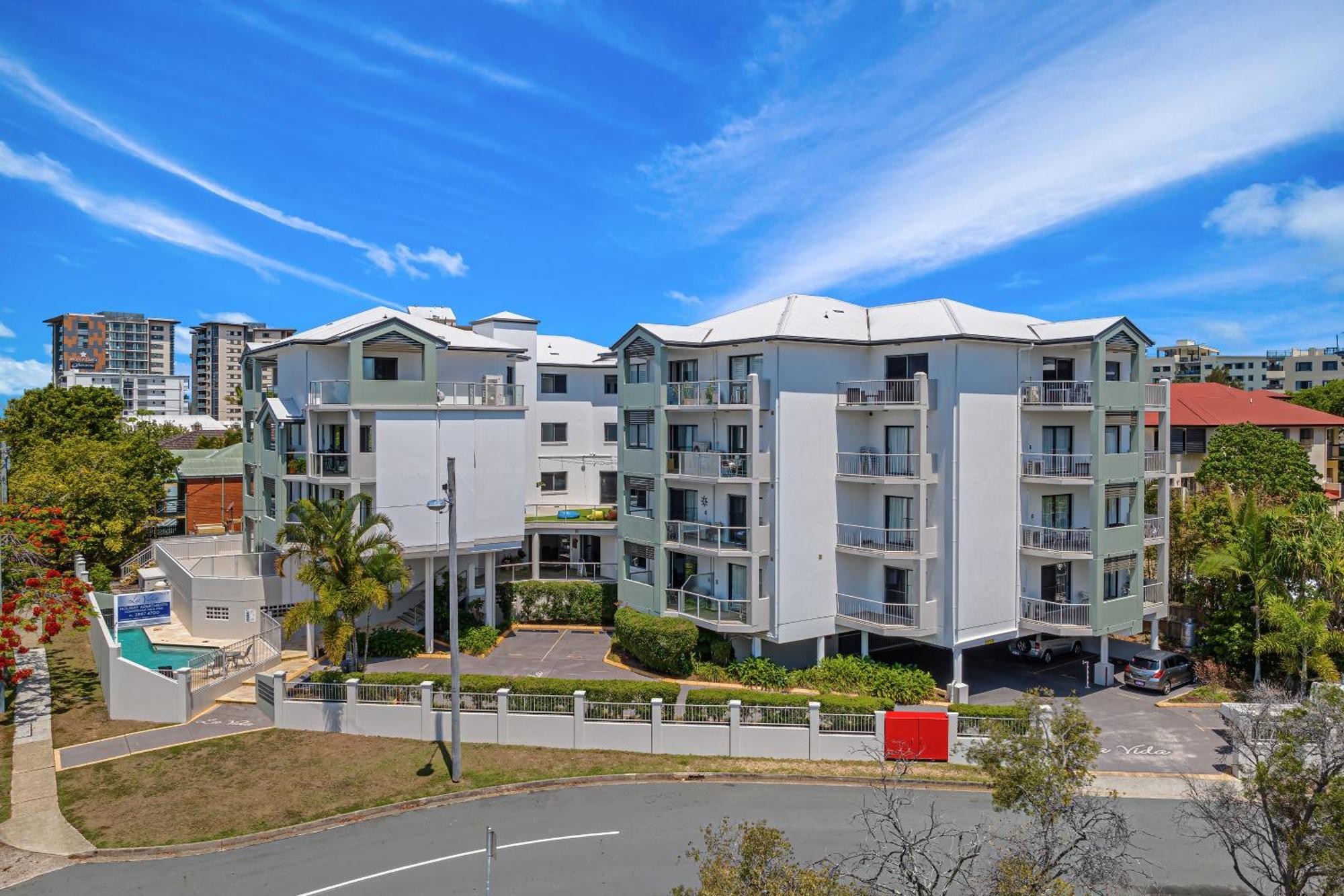 Aparthotel La Vida On Anzac Redcliffe Zewnętrze zdjęcie