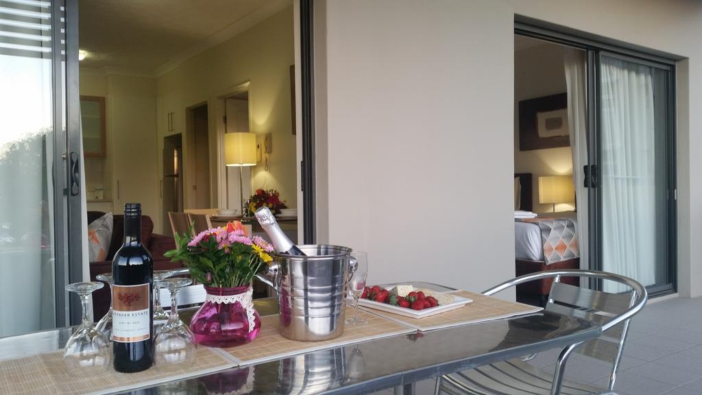 Aparthotel La Vida On Anzac Redcliffe Zewnętrze zdjęcie